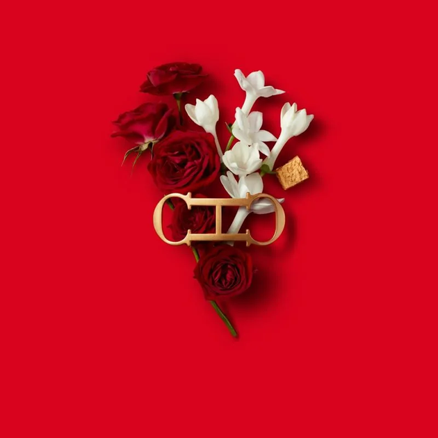 Набір жіночий Carolina Herrera CH Туалетна вода 100 мл + Лосьйон для тіла 100 мл + Мініатюра Туалетна вода 10 мл (8411061122556) - зображення 4