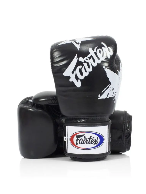 Рукавички боксерські з бинтами Fairtex BGV1 Nation Print 16 унцій, чорні - изображение 2
