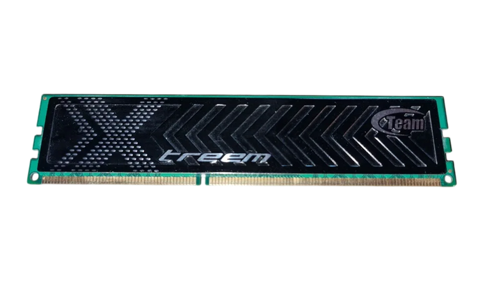 Оперативна пам'ять Team 2GB DDR3 1600MHz (TXD32048M1600HC8-D) Б/В - Фото 1 Оперативна пам'ять Team 2GB DDR3 1600MHz (TXD32048M1600HC8-D) Б/В - зображення 1