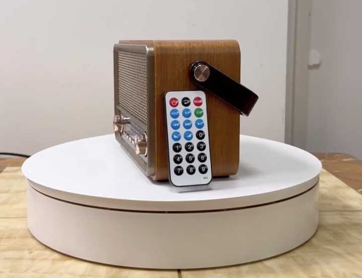 Радио на аккумуляторе - Bluetooth колонка с пультом управления Kemai Retro радиоприемник аккумуляторный (USB/TF/AUX) Коричневый - Фото 5 Радио на аккумуляторе - Bluetooth колонка с пультом управления Kemai Retro радиоприемник аккумуляторный (USB/TF/AUX) Коричневый - изображение 5