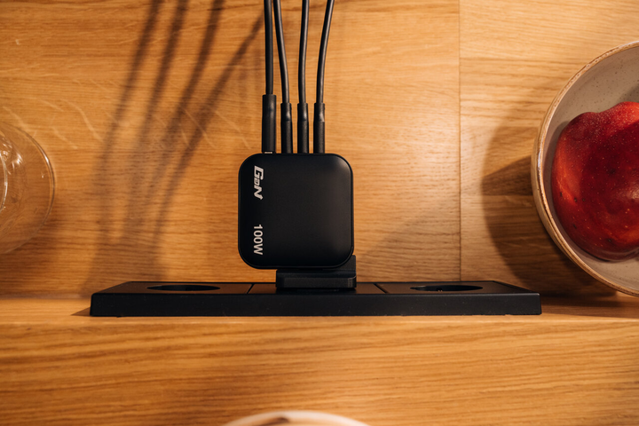 Мережевий зарядний пристрій Verbatim Mini GaN 165W Grey (23942322160) - зображення 6