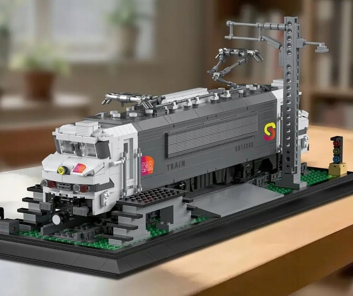 Набір блоків Локомотив 2053 елементи ZKL.66803 (5903864977622) - зображення 2