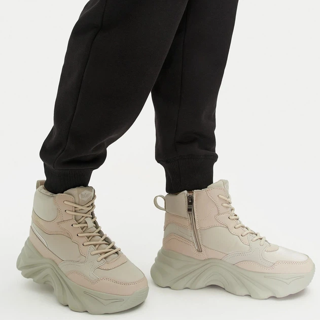 Жіночі дутики Lee Cooper LCJ-24-47-3155L 39 (5.5UK) 25 см Бежеві (5904292174584) - зображення 2