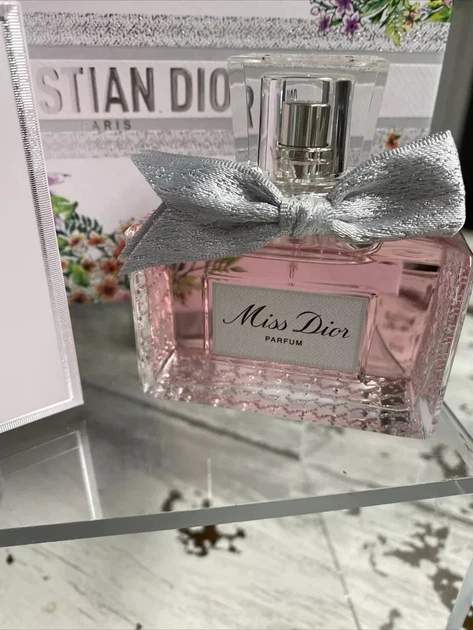 Парфюмированная вода женская Christian Dior Miss Dior Parfum 80 мл