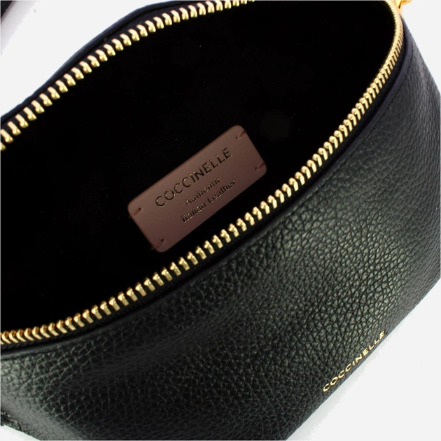 Сумка на пояс бананка жіноча з натуральної шкіри Coccinelle Lily E1E7K170160 001 Чорна (800070350961) - зображення 4