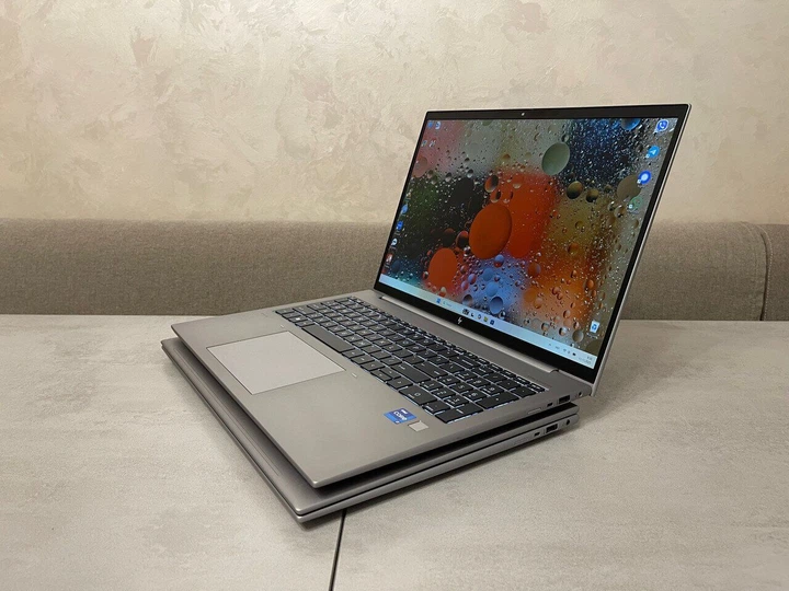 Мобильная рабочая станция HP ZBook Firefly 16 G10 / 16" (1920x1200) IPS / Intel Core i7-1360P (12 (16) ядер по 2.2 - 5.0 GHz) / 32 GB DDR5 / 512 GB SSD M.2 / Intel Iris Xe Graphics / WebCam / Fingerprint б/у - Фото 6 Мобильная рабочая станция HP ZBook Firefly 16 G10 / 16" (1920x1200) IPS / Intel Core i7-1360P (12 (16) ядер по 2.2 - 5.0 GHz) / 32 GB DDR5 / 512 GB SSD M.2 / Intel Iris Xe Graphics / WebCam / Fingerprint б/у - изображение 6