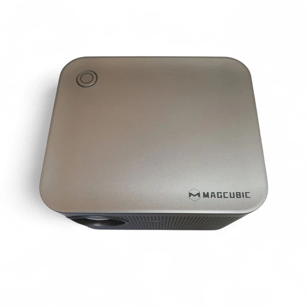 Мультимедійний смарт проектор з електрофокусом Magcubic HY350 1080P 2/32 Гб 580 ANSI Android 11 (403) - Фото 2 Мультимедійний смарт проектор з електрофокусом Magcubic HY350 1080P 2/32 Гб 580 ANSI Android 11 (403) - зображення 2