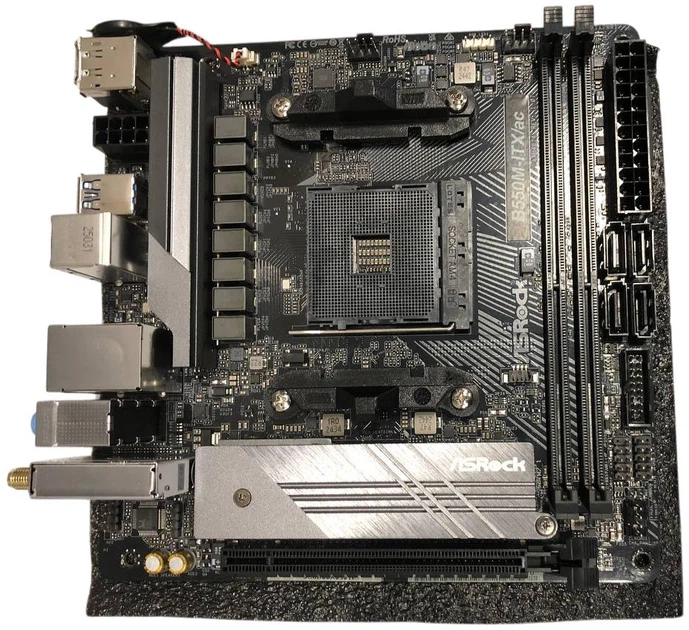 Материнська плата ASRock B550M-ITX/ac (AM4, AMD B550, PCI-Ex16) (J4M0XB042299) - Уцінка - зображення 2
