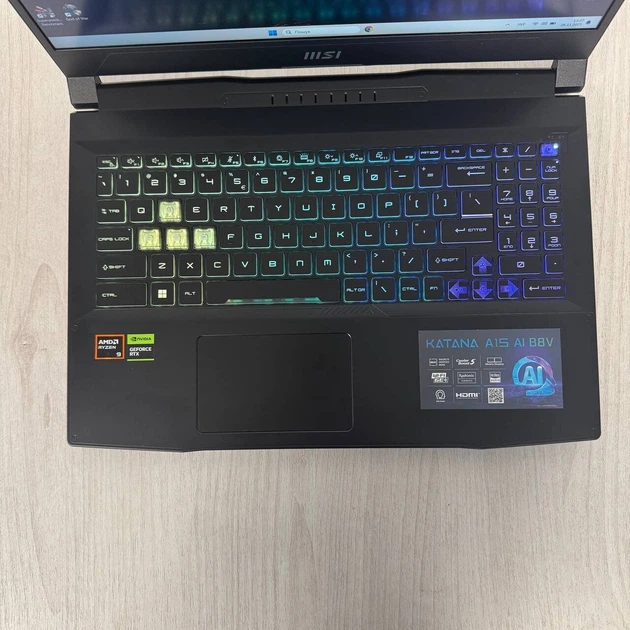 Игровой ноутбук MSI Katana A15 AI B8VG / 15.6" (1920x1080) IPS / AMD Ryzen 9 8945HS (8 (16) ядер по 4.0 – 5.2 GHz) / 16 GB DDR5 / 1000 GB SSD / nVidia GeForce RTX 4070, 8 GB GDDR6, 128-bit / WebCam б/у - Фото 3 Игровой ноутбук MSI Katana A15 AI B8VG / 15.6" (1920x1080) IPS / AMD Ryzen 9 8945HS (8 (16) ядер по 4.0 – 5.2 GHz) / 16 GB DDR5 / 1000 GB SSD / nVidia GeForce RTX 4070, 8 GB GDDR6, 128-bit / WebCam б/у - изображение 3