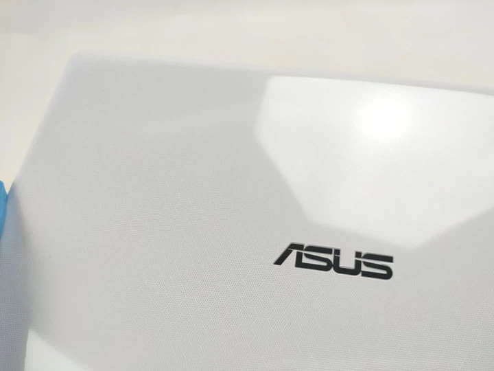 Ноутбук 11.6" ASUS VivoBook (E203NA-FD021TS) Intel Celeron N3350 RAM 4GB eMMC 32GB 10год батарея Windows 11 Home (UKR) Б/В - зображення 11