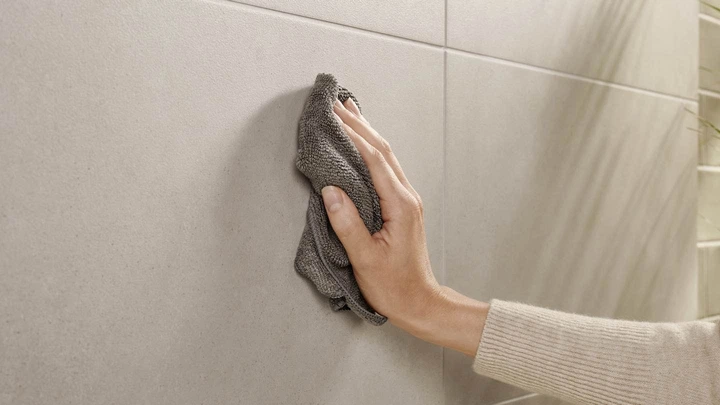 Туалетна щітка TESA Moon 40561 Чорно-біла (40561-00000-00) - зображення 6