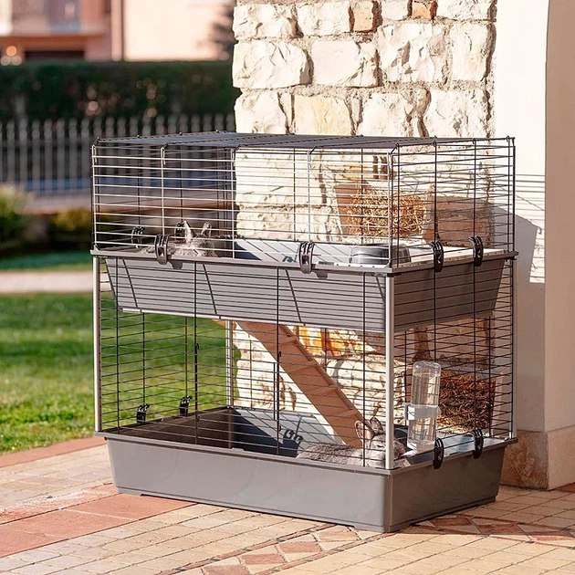 Клетка для кроликов и морских свинок Ferplast Rabbit 100 Double 95х57х93.5 см Серая двухэтажная (57046817) - Фото 2 Клетка для кроликов и морских свинок Ferplast Rabbit 100 Double 95х57х93.5 см Серая двухэтажная (57046817) - изображение 2