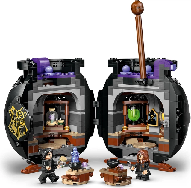 Zestaw klocków LEGO Harry Potter Kociołek: Sekretna sala zajęć z eliksirów 652 elementy (76464) - obraz 3