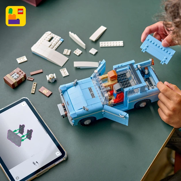 Zestaw klocków LEGO Harry Potter Zaczarowany latający Ford Anglia 868 elementów (76470) - obraz 8