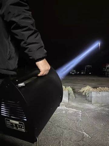 Прожектор Bandera Flashlight BFL 400.1X 430Вт 19200 лм Черный (2450873569) - изображение 3