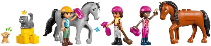 Zestaw klocków LEGO Friends Stadnina i szkółka jeździecka 735 elementów (42688) - obraz 3