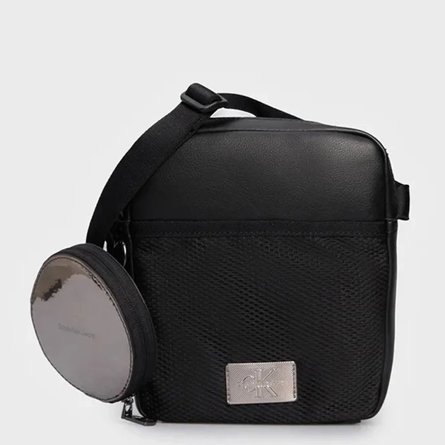 Сумка планшет через плече чоловіча Calvin Klein K50K511389-BEH Чорна (8720109146592) - зображення 1