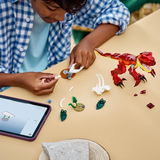 Конструктор LEGO Creator Свирепый динозавр 283 детали (31379