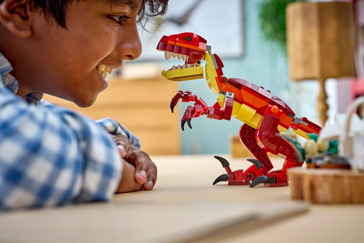 Конструктор LEGO Creator Свирепый динозавр 283 детали (31379