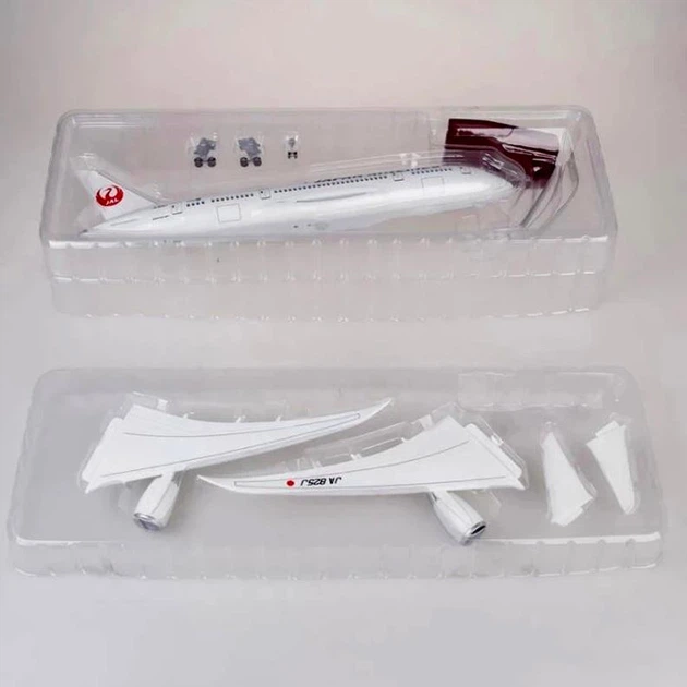 Модель літака Boeing 787 Japan Airlines (1:160) зі звуковою LED-підсвіткою - зображення 6
