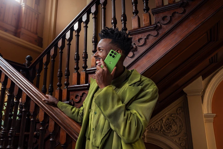 Мобільний телефон Motorola Edge 60 5G 8/256GB Green (PB7H0003SE) (357418831811313) - Уцінка - зображення 18