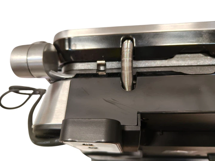 Мультимейкер 2 в 1 Eldom GK2000W CRISPER (05GK2000) (955555910252053) - Уцінка - зображення 8