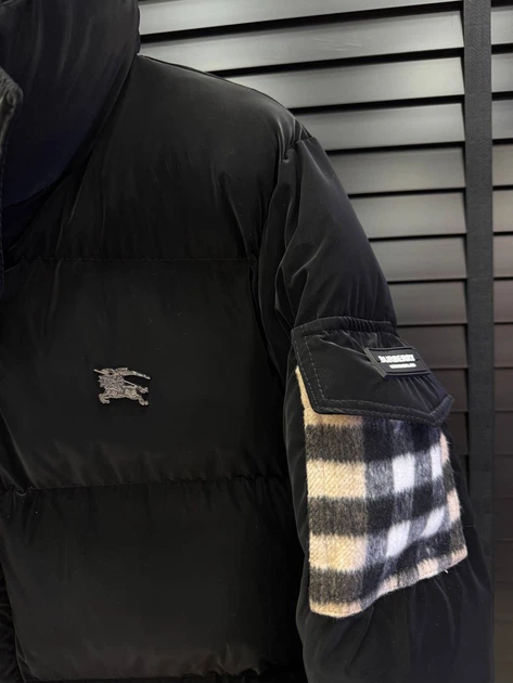Чоловіча зимова куртка пуховик Burberry 932891 L чорний - Фото 3 Чоловіча зимова куртка пуховик Burberry 932891 L чорний - зображення 3