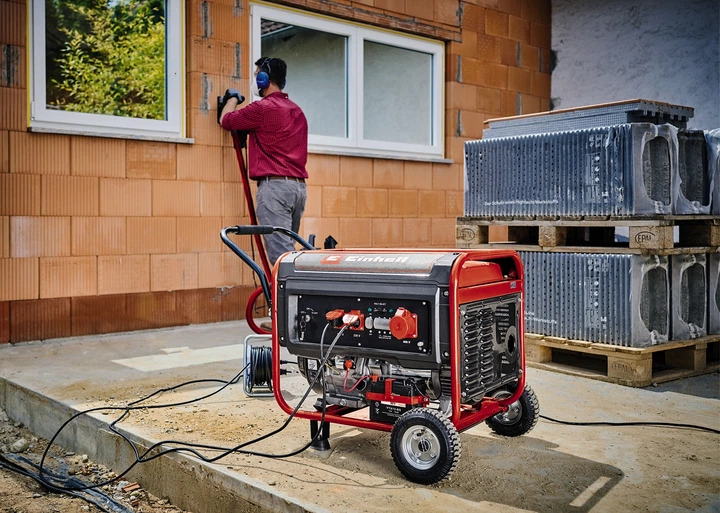 Generator benzynowy Einhell TC-PG 65/E5 3600/6000 W 4152610 (4006825659993) - obraz 6