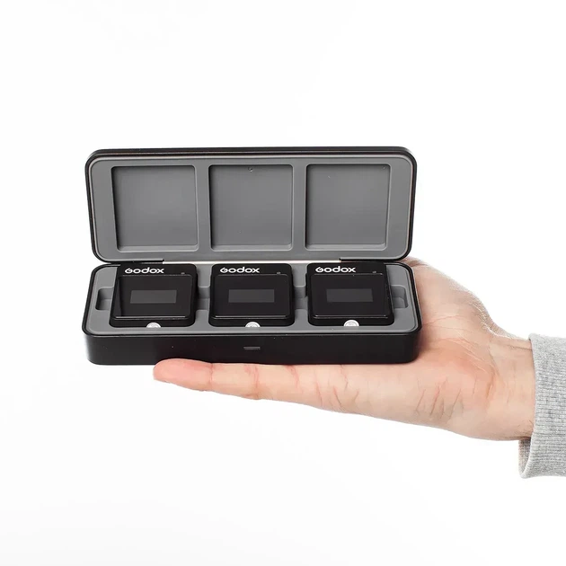 Беспроводная радиосистема Godox MoveLink II M2 (2 микрофона) с дисплеем и кейсом для камер и смартфонов - Фото 4 Беспроводная радиосистема Godox MoveLink II M2 (2 микрофона) с дисплеем и кейсом для камер и смартфонов - изображение 4