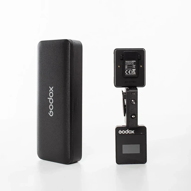 Беспроводная радиосистема Godox MoveLink II M2 (2 микрофона) с дисплеем и кейсом для камер и смартфонов - Фото 5 Беспроводная радиосистема Godox MoveLink II M2 (2 микрофона) с дисплеем и кейсом для камер и смартфонов - изображение 5
