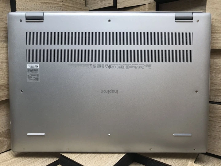 Ноутбук Б-класс Dell Inspiron 16 5620 / 16" (1920x1200) IPS / Intel Core i7-1255U (10 (12) ядер по 1.7 - 4.7 GHz) / 8 GB DDR4 / 240 GB SSD M.2 / Intel Iris Xe Graphics / WebCam / Fingerprint / USB 3.2 / HDMI / Windows 10 б/у - Фото 9 Ноутбук Б-класс Dell Inspiron 16 5620 / 16" (1920x1200) IPS / Intel Core i7-1255U (10 (12) ядер по 1.7 - 4.7 GHz) / 8 GB DDR4 / 240 GB SSD M.2 / Intel Iris Xe Graphics / WebCam / Fingerprint / USB 3.2 / HDMI / Windows 10 б/у - изображение 9