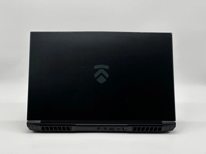 Игровой ноутбук Eluktronics Mech-17 / 17.3" (1920x1080) IPS / Intel Core i7-8750H (6 (12) ядер по 2.2 - 4.1 GHz) / 16 GB DDR4 / 240 GB SSD+1000 GB HDD / nVidia GeForce GTX 1060, 6 GB GDDR5, 192-bit / WebCam б/у - Фото 7 Игровой ноутбук Eluktronics Mech-17 / 17.3" (1920x1080) IPS / Intel Core i7-8750H (6 (12) ядер по 2.2 - 4.1 GHz) / 16 GB DDR4 / 240 GB SSD+1000 GB HDD / nVidia GeForce GTX 1060, 6 GB GDDR5, 192-bit / WebCam б/у - изображение 7