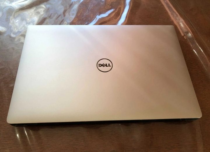 Рабочая станция Dell Precision 5530 / 15.6" (1920x1080) IPS / Intel Core i7-8850H (6 (12) ядер по 2.6 - 4.3 GHz) / 32 GB DDR4 / 256 GB SSD / nVidia Quadro P1000, 4 GB GDDR5, 128-bit / WebCam б/у - Фото 3 Рабочая станция Dell Precision 5530 / 15.6" (1920x1080) IPS / Intel Core i7-8850H (6 (12) ядер по 2.6 - 4.3 GHz) / 32 GB DDR4 / 256 GB SSD / nVidia Quadro P1000, 4 GB GDDR5, 128-bit / WebCam б/у - изображение 3