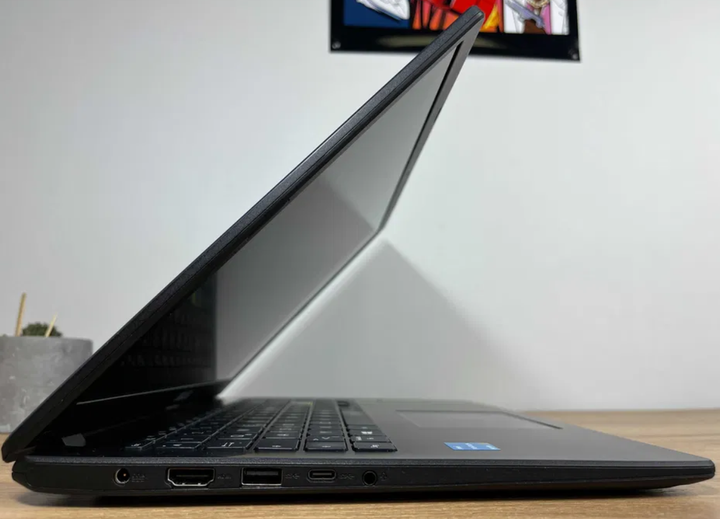 Ноутбук Asus VivoBook E510KA / 15.6" IPS / Intel Pentium N6000 Silver (4 ядра по 1.1-3.3 GHz) / 4GB DDR4 / 512GB SSD NVME / WebCam / Win 10 PRO Lic б/у - Фото 6 Ноутбук Asus VivoBook E510KA / 15.6" IPS / Intel Pentium N6000 Silver (4 ядра по 1.1-3.3 GHz) / 4GB DDR4 / 512GB SSD NVME / WebCam / Win 10 PRO Lic б/у - изображение 6