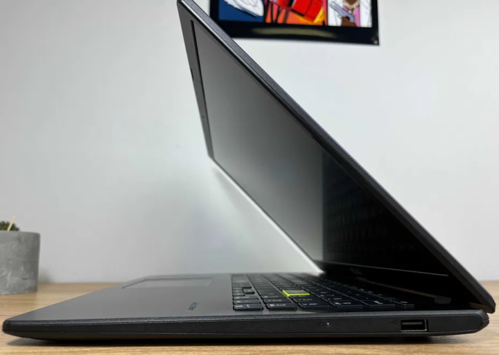 Ноутбук Asus VivoBook E510KA / 15.6" IPS / Intel Pentium N6000 Silver (4 ядра по 1.1-3.3 GHz) / 4GB DDR4 / 512GB SSD NVME / WebCam / Win 10 PRO Lic б/у - Фото 7 Ноутбук Asus VivoBook E510KA / 15.6" IPS / Intel Pentium N6000 Silver (4 ядра по 1.1-3.3 GHz) / 4GB DDR4 / 512GB SSD NVME / WebCam / Win 10 PRO Lic б/у - изображение 7