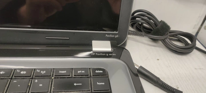 Ноутбук HP Pavilion G6 / 15.6" TN / Intel Pentium B950 (2 ядра по 2.1GHz) / 4GB DDR3 / 120GB SSD / HD Graphics / DVD-ROM / АКБ не держит б/у - изображение 8