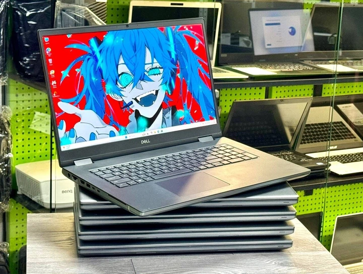 Мобильная рабочая станция Dell Precision 7780 / 17.3" (1920x1080) IPS / Intel Core i9-13950HX (24 (32) ядра по 2.2 - 5.5 GHz) / 128 GB DDR5 / 512 GB SSD M.2 / nVidia Quadro RTX 5000, 16 GB GDDR6, 256-bit / WebCam / Win 11 Pro б/у - Фото 3 Мобильная рабочая станция Dell Precision 7780 / 17.3" (1920x1080) IPS / Intel Core i9-13950HX (24 (32) ядра по 2.2 - 5.5 GHz) / 128 GB DDR5 / 512 GB SSD M.2 / nVidia Quadro RTX 5000, 16 GB GDDR6, 256-bit / WebCam / Win 11 Pro б/у - изображение 3