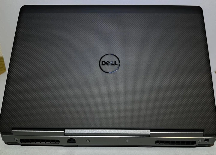 Мобильная рабочая станция Dell Precision 7520 / 15,6" (1920x1080) IPS / Intel Core i7-7820HQ (4 (8) ядра по 2,9 - 3,9 ГГц) / 16 ГБ DDR4 / 256 ГБ SSD / nVidia Quadro M1200, 4 ГБ GDDR5, 256-бит / WebCam б/у - изображение 8