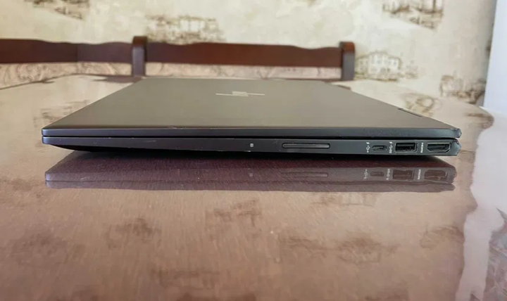 Ноутбук-трансформер HP Envy X360 15-cp0053cl / 15.6" (1920x1080) IPS Touch / AMD Ryzen 5 2500U (4 (8) ядра по 2.0 - 3.6 GHz) / 8 GB DDR4 / 256 GB SSD / AMD Radeon RX Vega 8 Graphics / WebCam б/у - Фото 7 Ноутбук-трансформер HP Envy X360 15-cp0053cl / 15.6" (1920x1080) IPS Touch / AMD Ryzen 5 2500U (4 (8) ядра по 2.0 - 3.6 GHz) / 8 GB DDR4 / 256 GB SSD / AMD Radeon RX Vega 8 Graphics / WebCam б/у - изображение 7