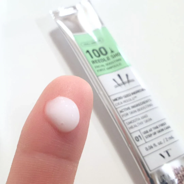 Сыворотка VT Cosmetics Reedle Shot100 Facial Boosting First Ampoule с 100 спикулами для сужения пор 2 мл - изображение 2