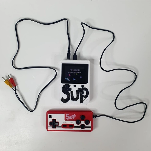 Портативная приставка с джойстиком Sup Retro Dendy 400 в 1 Game Box 3" на двоих Белая 8283 - Фото 7 Портативная приставка с джойстиком Sup Retro Dendy 400 в 1 Game Box 3" на двоих Белая 8283 - изображение 7