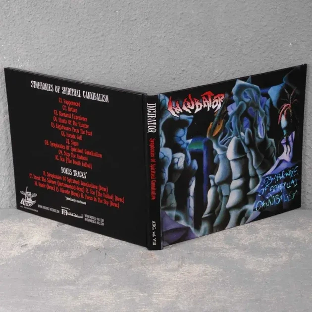 Аудіо CD Incubator - Symphonies Of Spiritual Cannibalism (Digibook) - Фото 4 Аудіо CD Incubator - Symphonies Of Spiritual Cannibalism (Digibook) - изображение 4