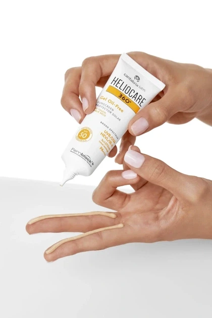 Сонцезахисний гель на водній основі Heliocare 360 ​​º HELIOCARE 360 º GEL OIL-FREE SPF50 Cantabria Labs 50 мл - зображення 3