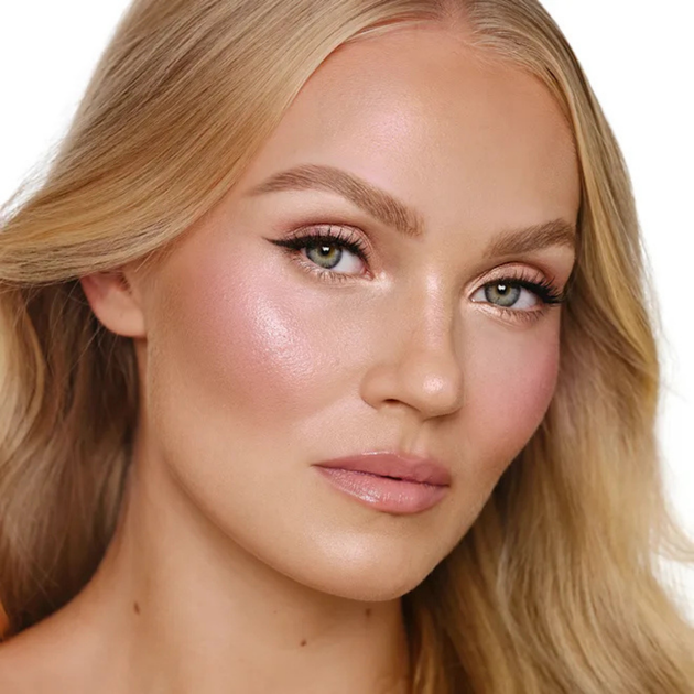 Деликатний сухой хайлайтер Charlotte Tilbury Hollywood Glow Glide Architect Highlighter Pillow Talk Glow 6.5 г - Фото 6 Деликатний сухой хайлайтер Charlotte Tilbury Hollywood Glow Glide Architect Highlighter Pillow Talk Glow 6.5 г - изображение 6