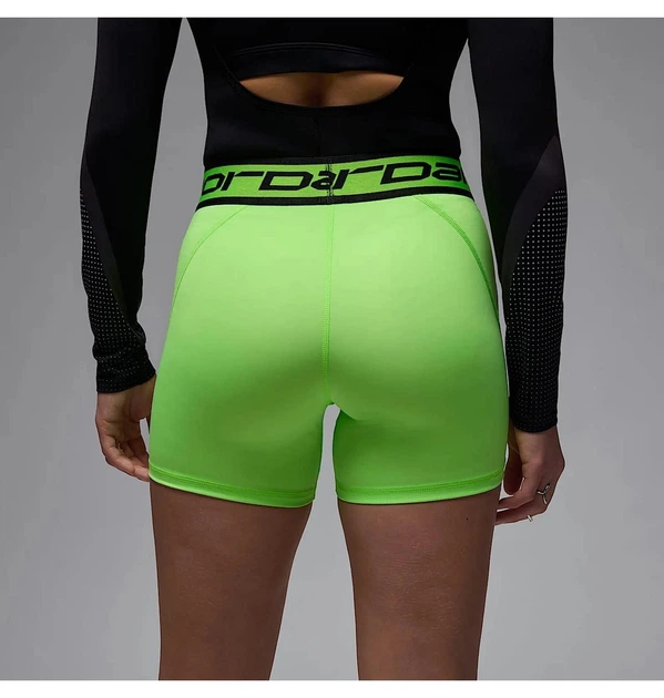 Шорты женские Jordan Sport Leak Protection Green XS Зелений FB4623-359 - изображение 3