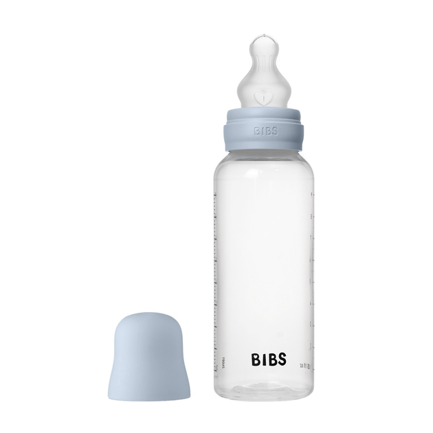 Детская пластиковая бутылочка BIBS Baby Bottle Round Silicone 270 мл Medium Flow (средний поток) baby blue - Фото 1 Детская пластиковая бутылочка BIBS Baby Bottle Round Silicone 270 мл Medium Flow (средний поток) baby blue - изображение 1