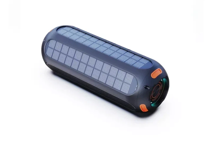 Портативна Bluetooth колонка з сонячною панеллю ES-T69 Pro Max 20W 5000mah, мульти ліхтар, магніт - Фото 5 Портативна Bluetooth колонка з сонячною панеллю ES-T69 Pro Max 20W 5000mah, мульти ліхтар, магніт - зображення 5