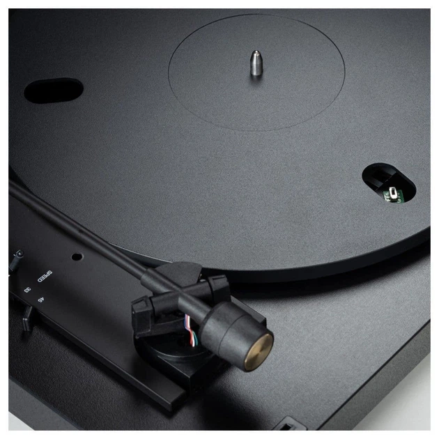 Програвач вінілу Pro-Ject A1.2 OM10 Black повністю автоматичний - изображение 5
