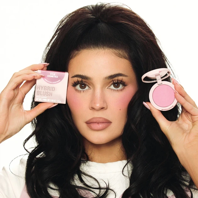 Гибридные румяна Kylie Cosmetics "Summer Sorbet" Hybrid Blush - изображение 8