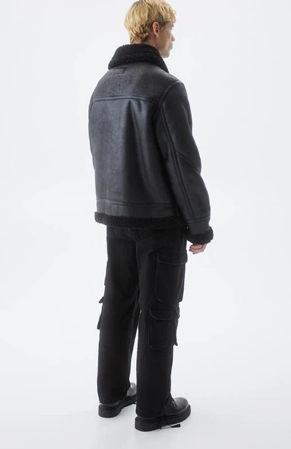 Дубленка куртка Pull&Bear из искусственной черной овчины S арт.7712/557/800 - изображение 2